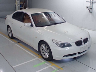 Автомобиль BMW 525i E60 M54B25 2004 года в разбор
