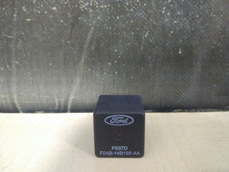 Запчасть реле Lincoln Navigator 2002 5.4L DOHC F0AB-14B192-AA контрактная Реле Lincoln Navigator 2002 5.4L DOHC F0AB-14B192-AA контрактная