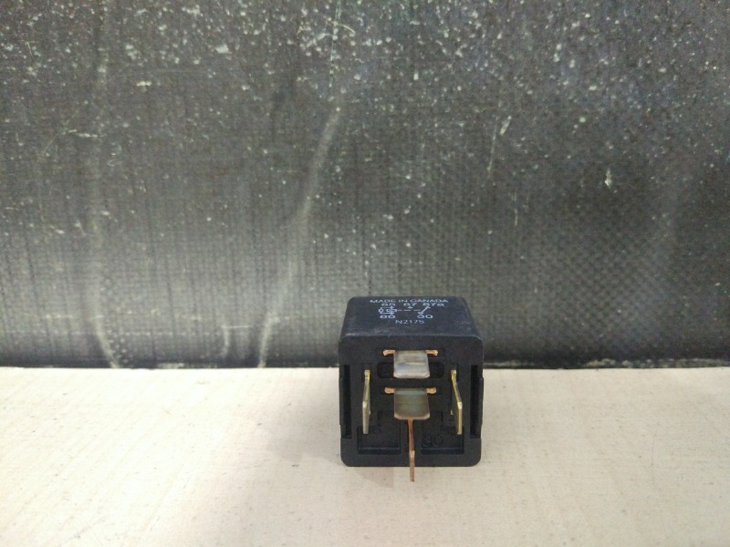 Реле Lincoln Navigator 5.4L DOHC Реле Lincoln Navigator 5.4L DOHC