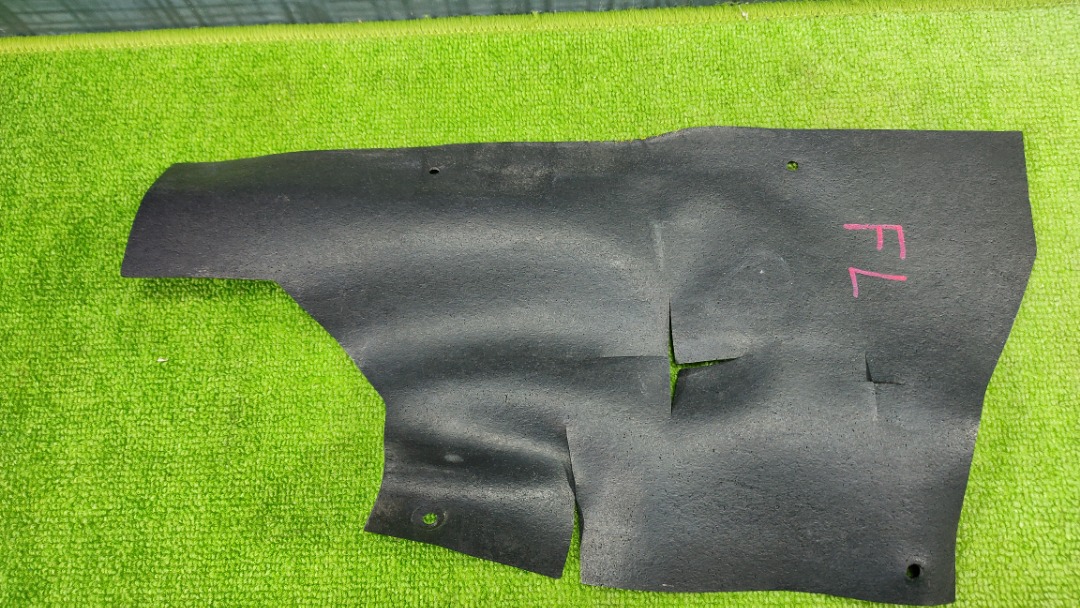 Пыльник кузова передний левый Escalade 2004 LQ9