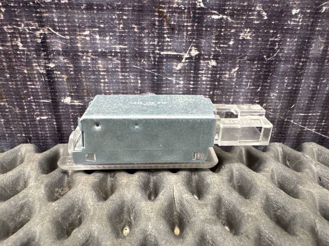 Плафон салона Tiguan 2013 5N CTHD Плафон салона Tiguan 2013 5N CTHD