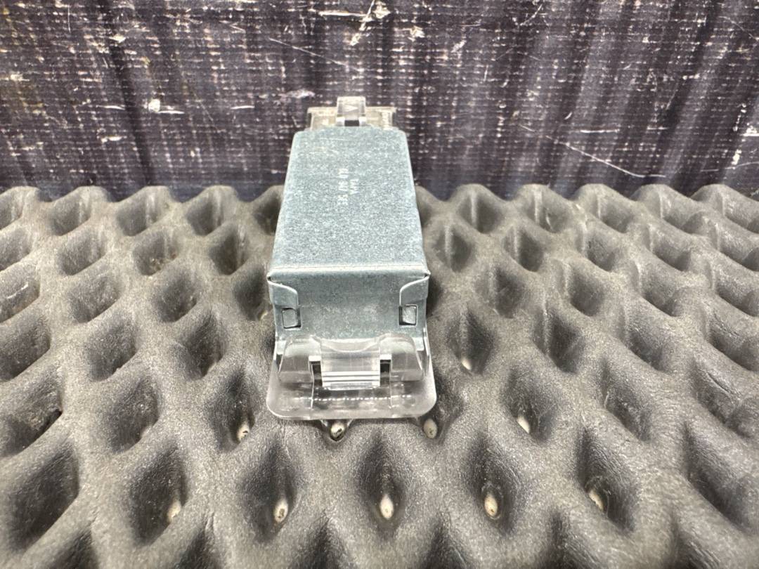 Плафон салона Tiguan 2013 5N CTHD Плафон салона Tiguan 2013 5N CTHD