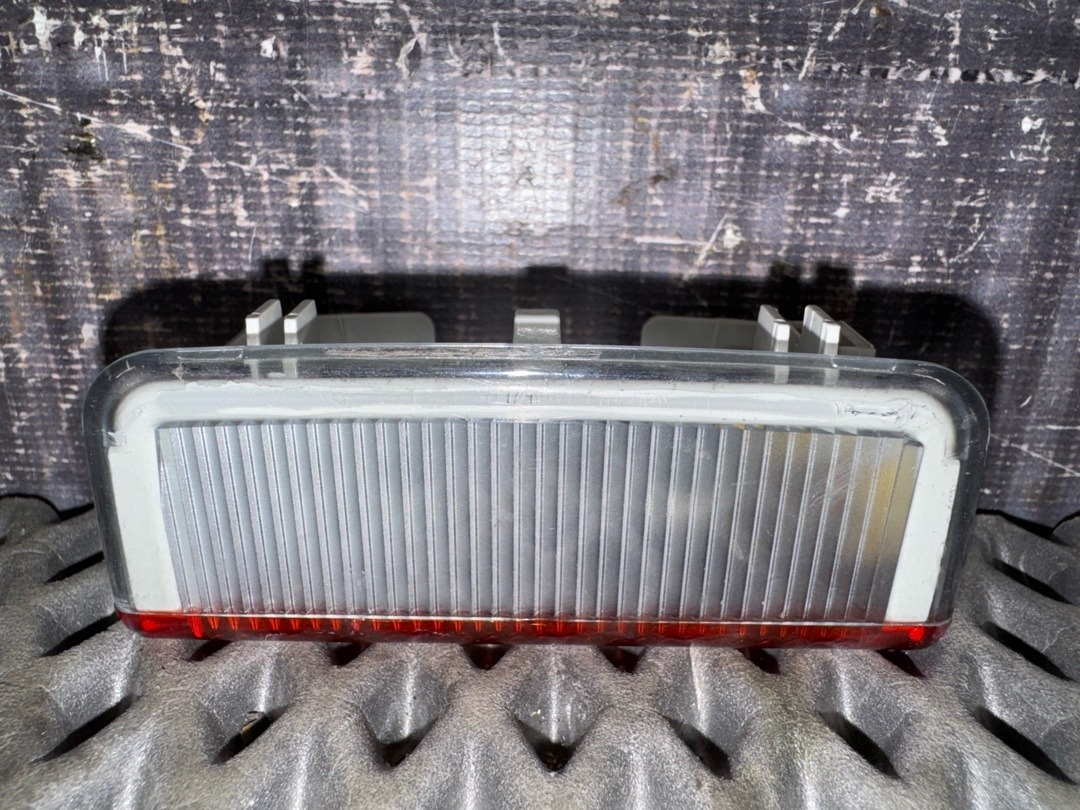 Плафон багажника AUDI A4 Avant B6 AMB