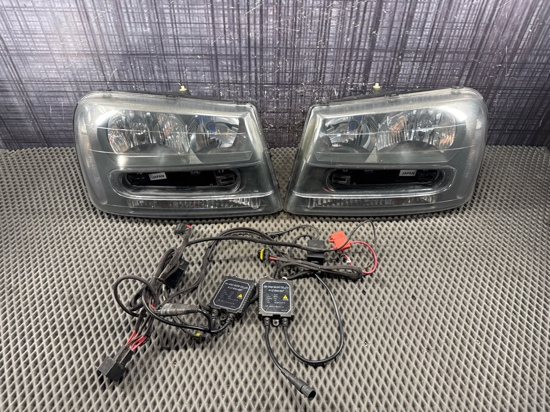 Фары Chevrolet TrailBlazer 2007 GMT360 LL8 40290749 контрактная