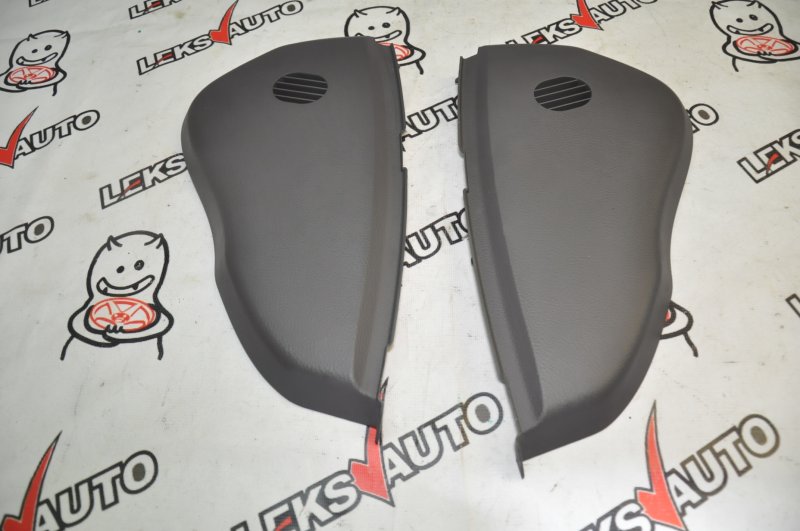 Накладка на торпедо (парой) Lexus GS430 2005 UZS190 3UZFE 5531730050C0 контрактная