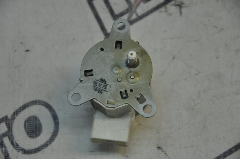 Сервопривод печки Toyota Celsior UCF31 3UZFE + Charger