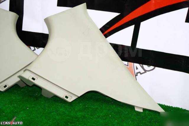 Пластик салона (парой) Nissan Skyline PV35 VQ35DE