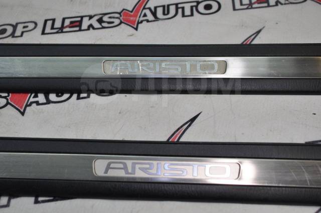 Порожки салона (парой) Toyota Aristo JZS161 2JZGTE