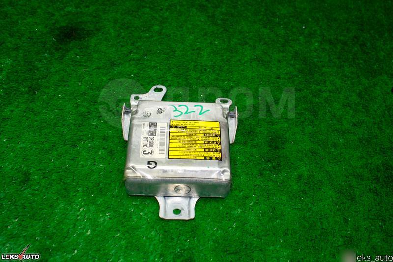 Запчасть блок электроники Toyota Crown Majesta 1999 UZS171 1UZFE 8917030280 контрактная Блок электроники Toyota Crown Majesta 1999 UZS171 1UZFE 8917030280 контрактная