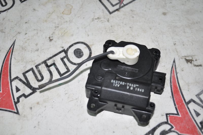 Сервопривод печки Toyota Celsior UCF31 3UZFE