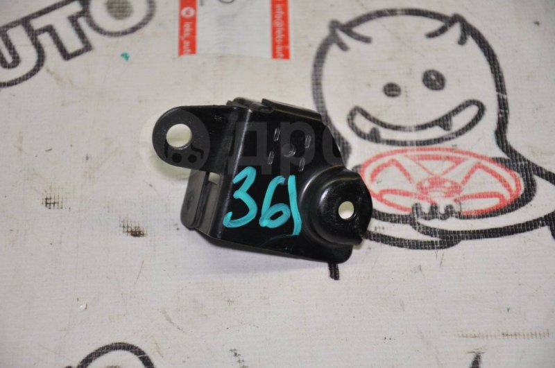 Блок электроники Toyota Mark II JZX110 1JZGTE Блок электроники Toyota Mark II JZX110 1JZGTE