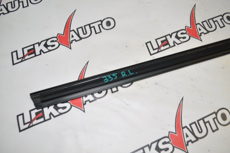 Молдинг стекла двери задний левый Airtrek 2003 CU2W 4G63T