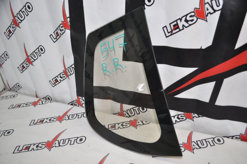 Стекло собачника заднее правое VehiCross 1998 UGS25DW 6VD1