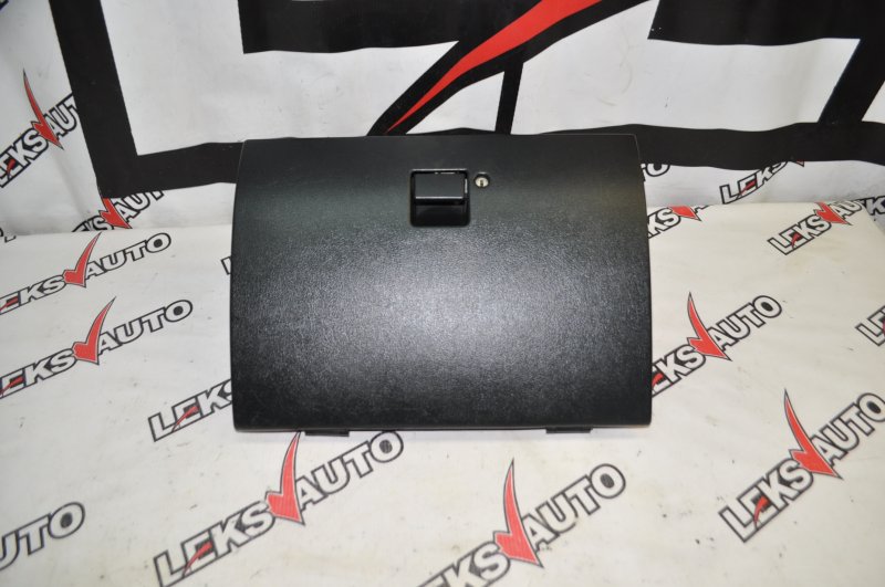 Бардачок (пассажирский) Isuzu VehiCross 1998 UGS25DW 6VD1 контрактная