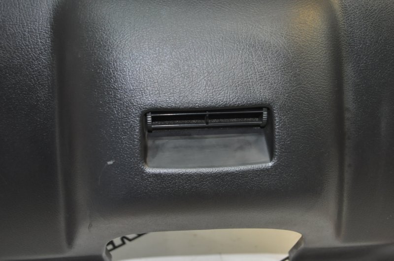 Пластик под руль VehiCross 1998 UGS25DW 6VD1