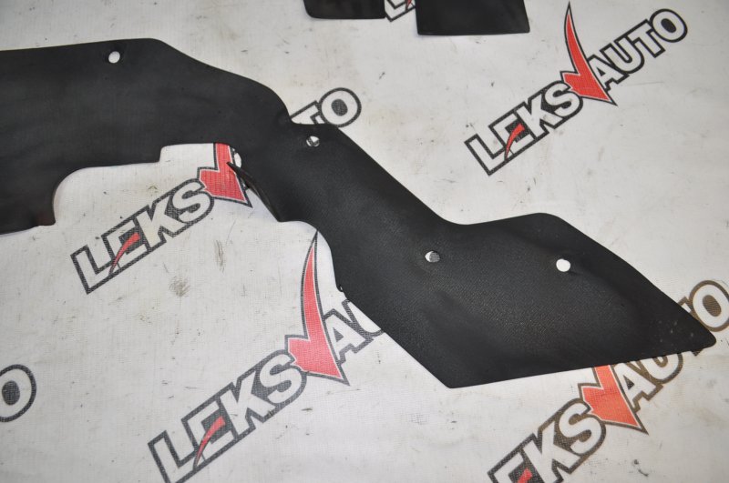 Защита лонжерона (парой) VehiCross 1998 UGS25DW 6VD1