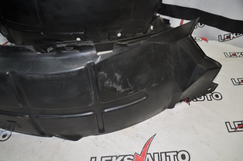 Подкрылки передние (парой) VehiCross 1998 UGS25DW 6VD1