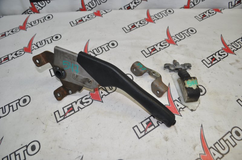 Ручник Isuzu VehiCross 1998 UGS25DW 6VD1 контрактная