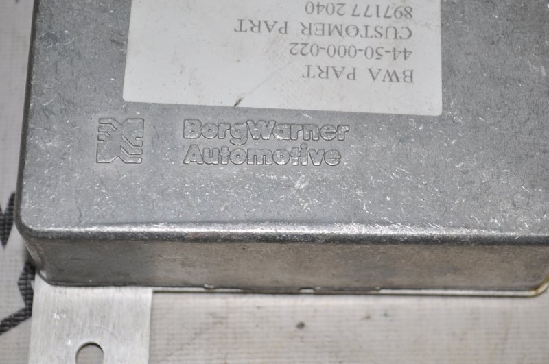 Блок управления АКПП VehiCross 1998 UGS25DW 6VD1