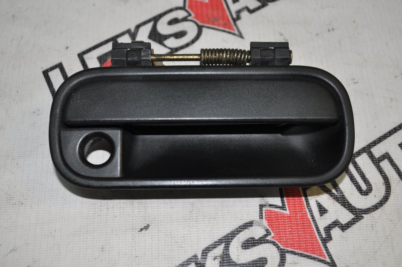 Ручка двери правая (внешняя) VehiCross 1998 UGS25DW 6VD1