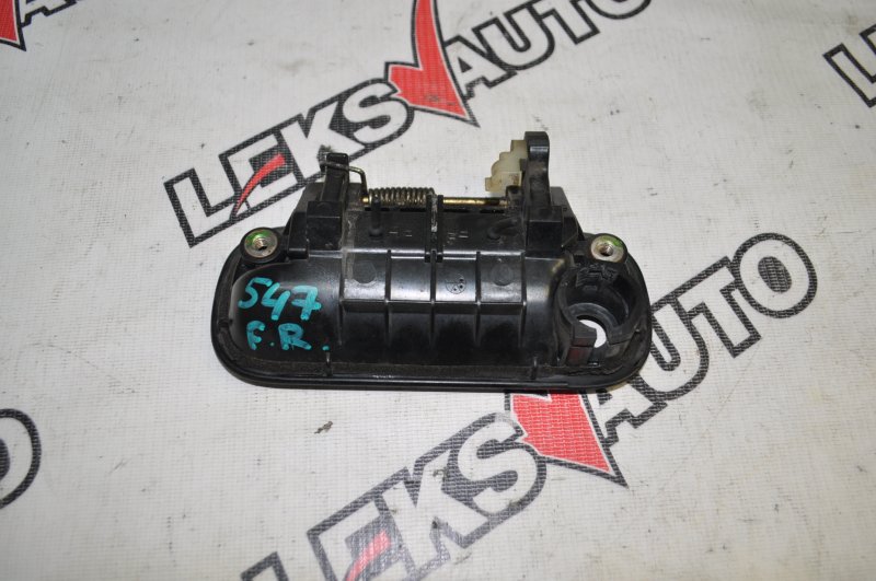 Ручка двери правая (внешняя) VehiCross 1998 UGS25DW 6VD1