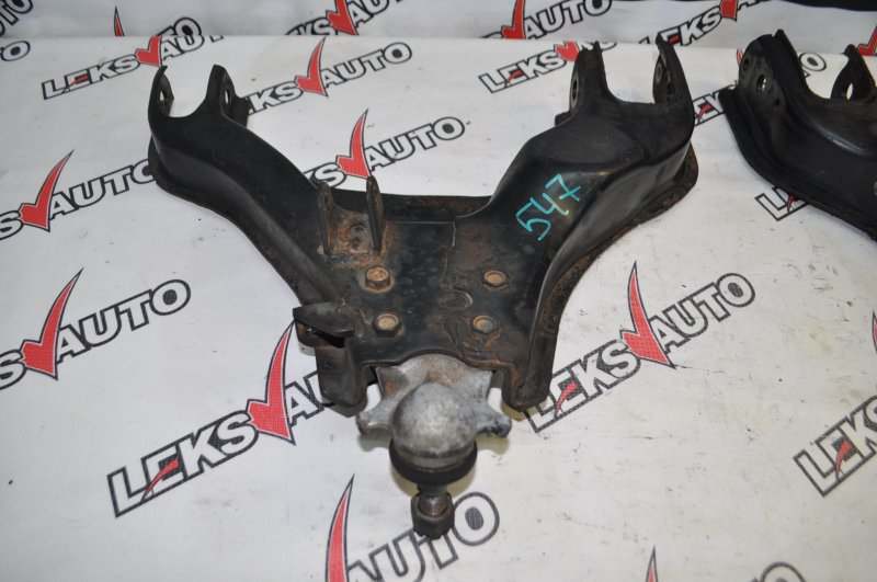 Рычаги передние (парой) VehiCross 1998 UGS25DW 6VD1