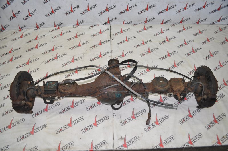 Мост задний в сборе LSD (ГП 4.55) Isuzu VehiCross 1998 UGS25DW 6VD1 контрактная