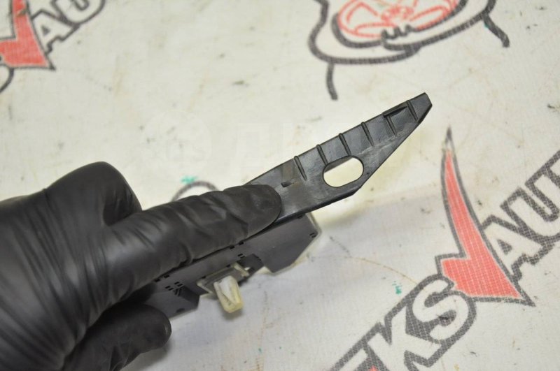 Крепление заднего бампера правое (парой) Legacy 2010 BM9 EJ253