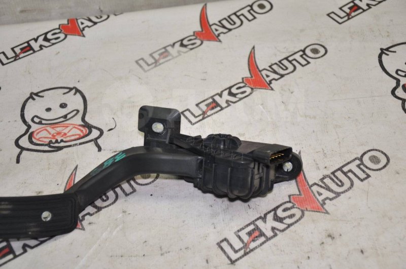 Педаль газа Mazda Atenza GG3S L3VE