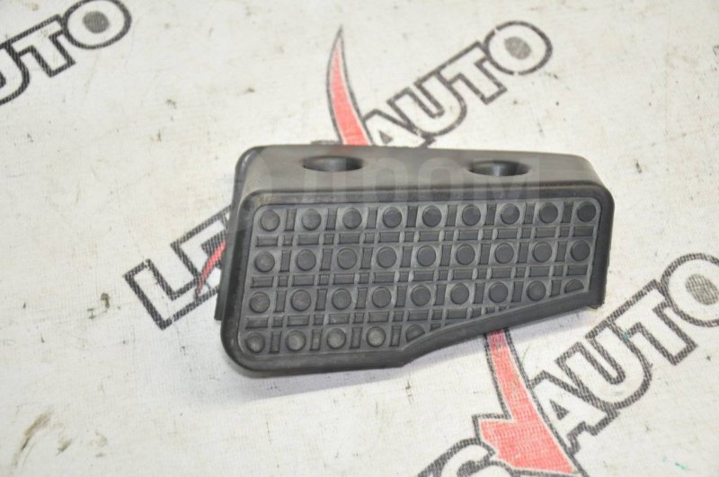 Подставка под ногу Mitsubishi Pajero 1992 V23 6G72 контрактная