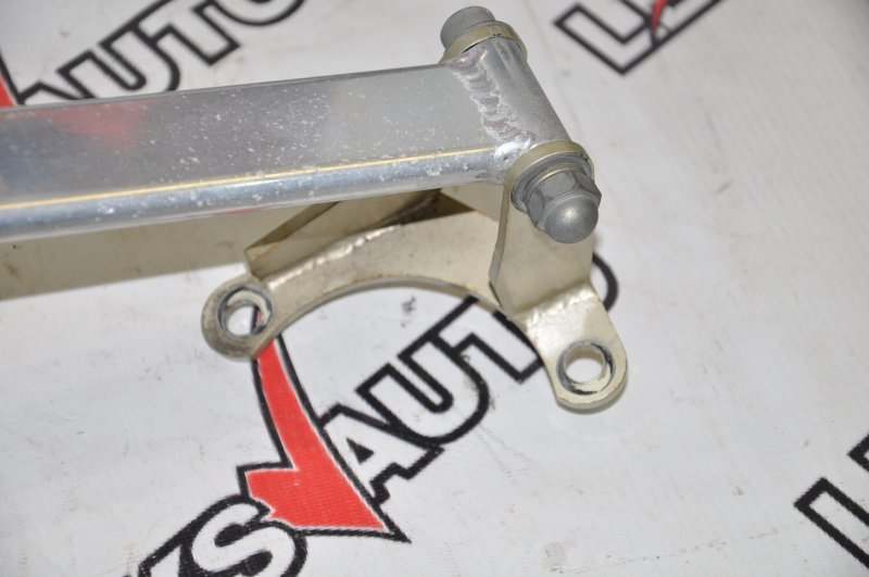 Распорка передняя верхняя Dolphin Stagea NM35