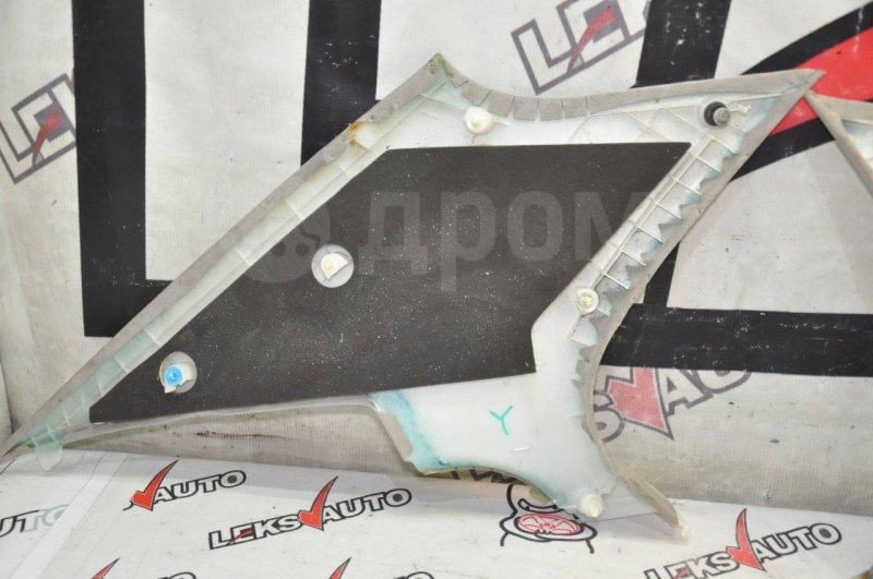 Пластик салона (парой) Celsior UCF31