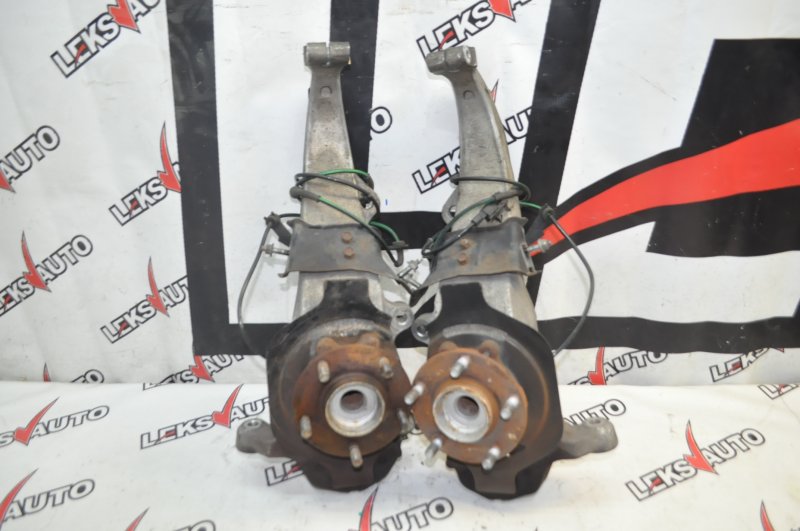 Ступицы передние (парой) Nissan Fuga Y51 40202-4GA0A контрактная
