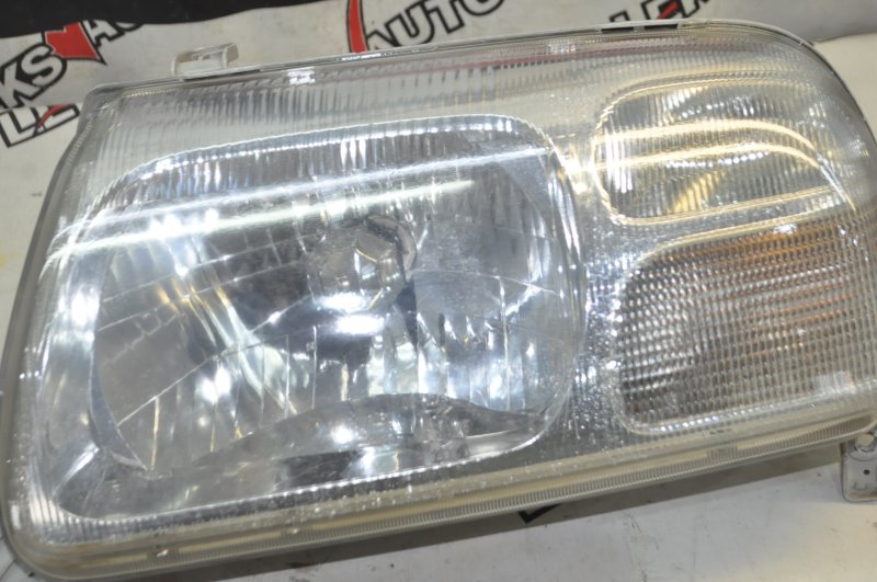 Фары (парой) Escudo TD52W
