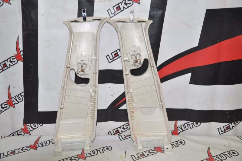 Пластик салона (парой) Celsior 2001 UCF30 3UZFE