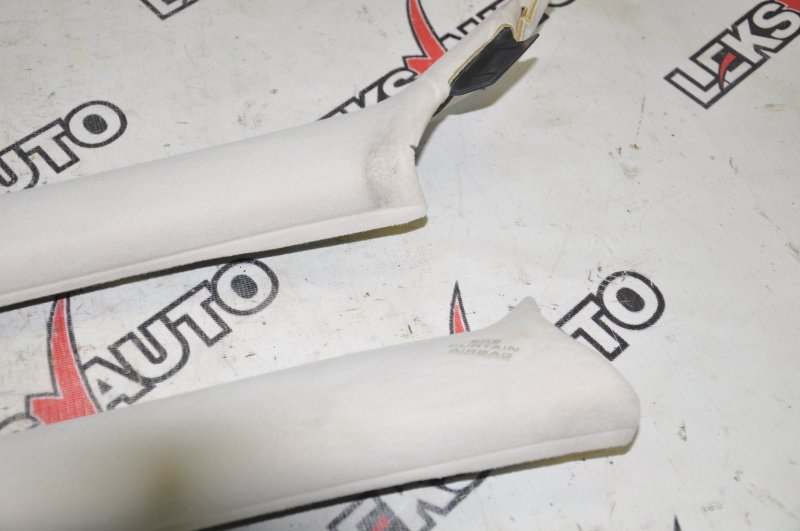 Пластик салона (парой) Celsior 2001 UCF30 3UZFE