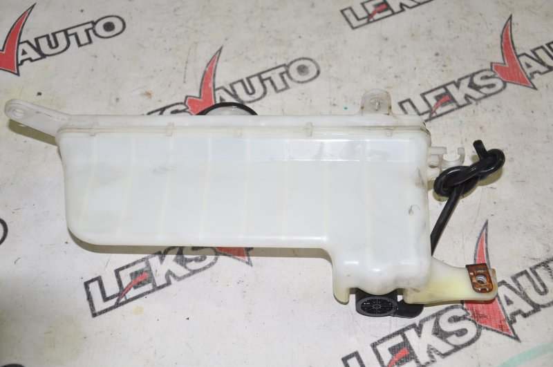 Бачок стеклоомывателя Celsior 2001 UCF30 3UZFE