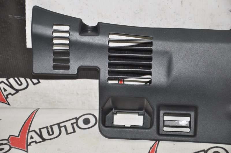 Пластик салона Celsior 2001 UCF30 3UZFE