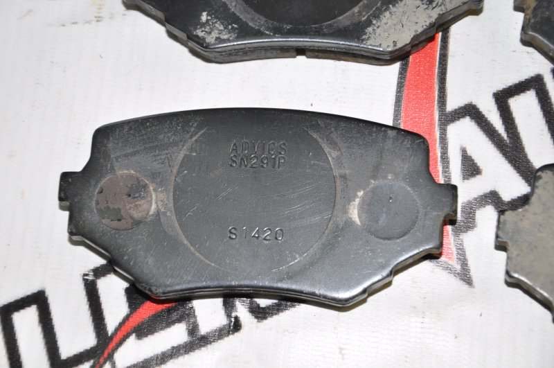 Колодки тормозные передние ADVICS (комплект) Escudo TD52W
