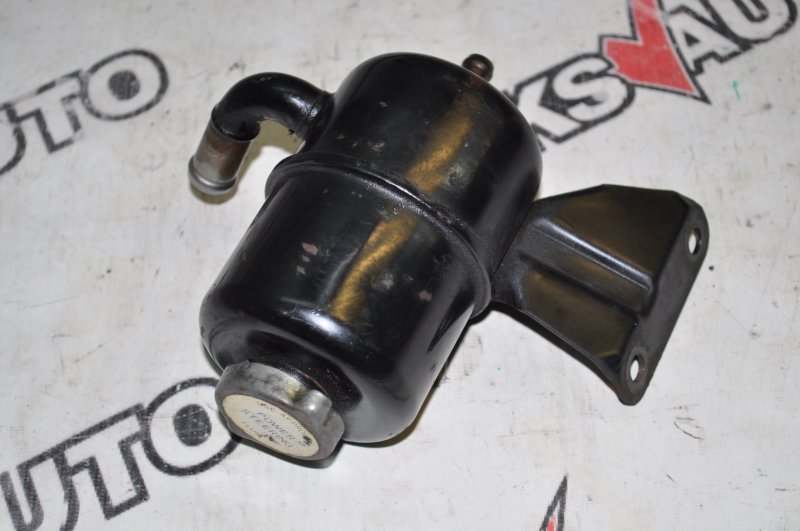 Бачок гидроусилителя Delica 1995 PD8W 4M40T