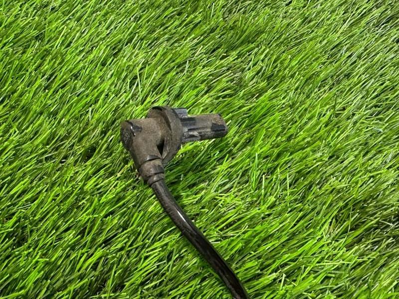 Датчики ABS передние (парой) Nissan Note E12 HR16DE