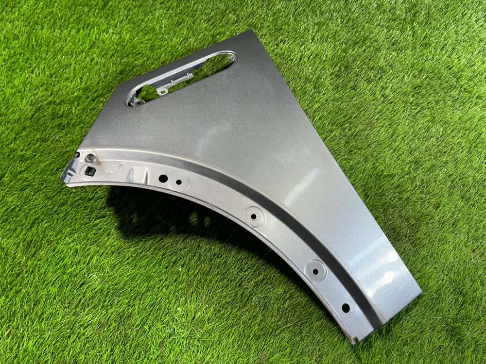 Крыло переднее левое BMW Mini Cooper S 2003 RE16 W11B16A 41 21 7 037 437 контрактная