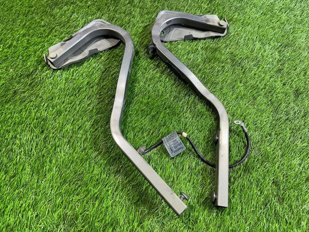 Петли капота (парой) Cooper S 2003 RE16 W11B16A