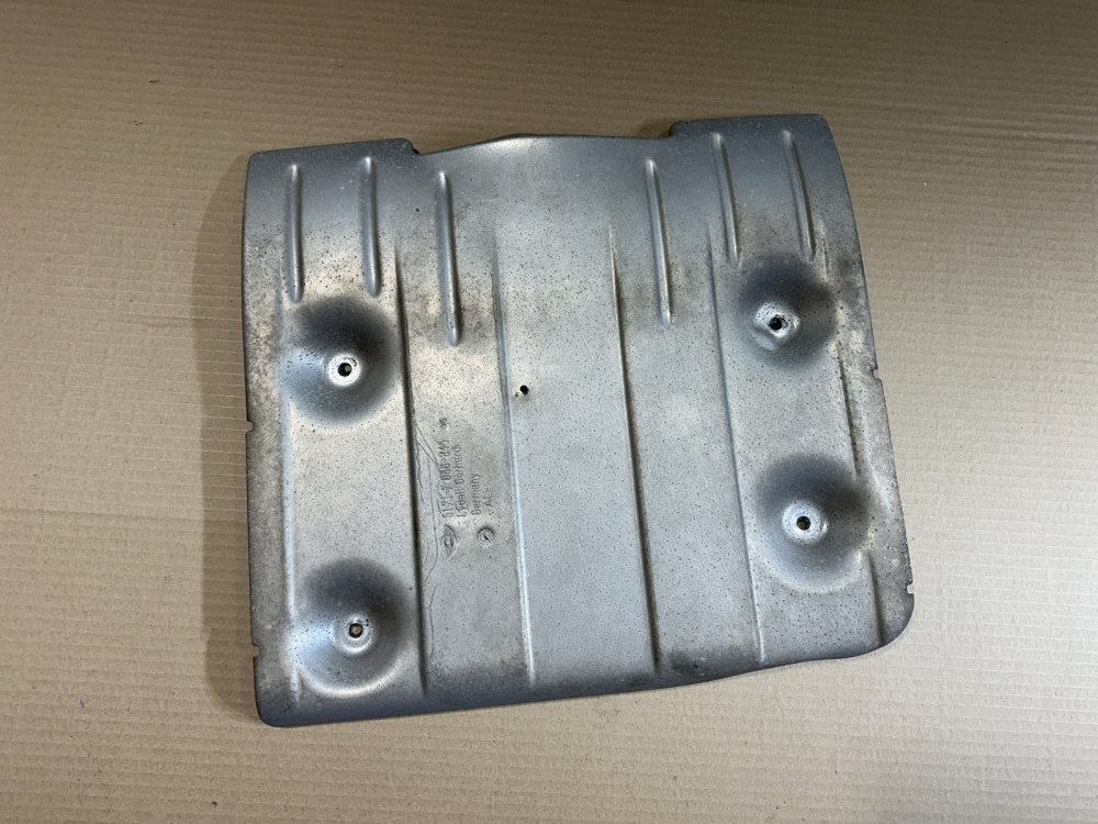 Защита днища BMW Mini Cooper S 2003 RE16 W11B16A 51717036845 контрактная