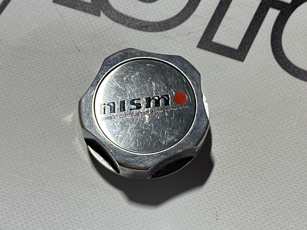 Пробка маслозаливной горловины Nismo Nissan Skyline GT-R 1995 BCNR33 RB26DETT 152551P101 контрактная