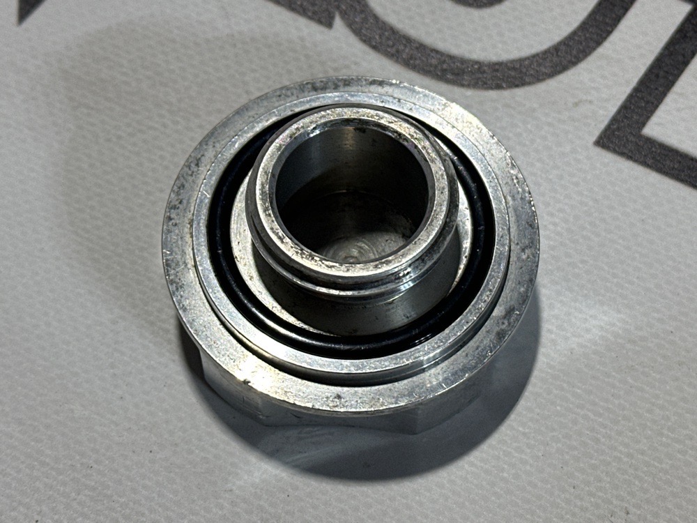 Пробка маслозаливной горловины Nismo Nissan Skyline GT-R BCNR33 RB26DETT