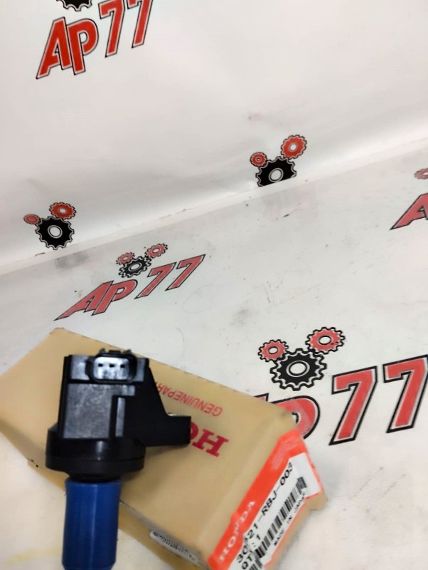 Катушка зажигания Honda LEA Катушка зажигания Honda LEA