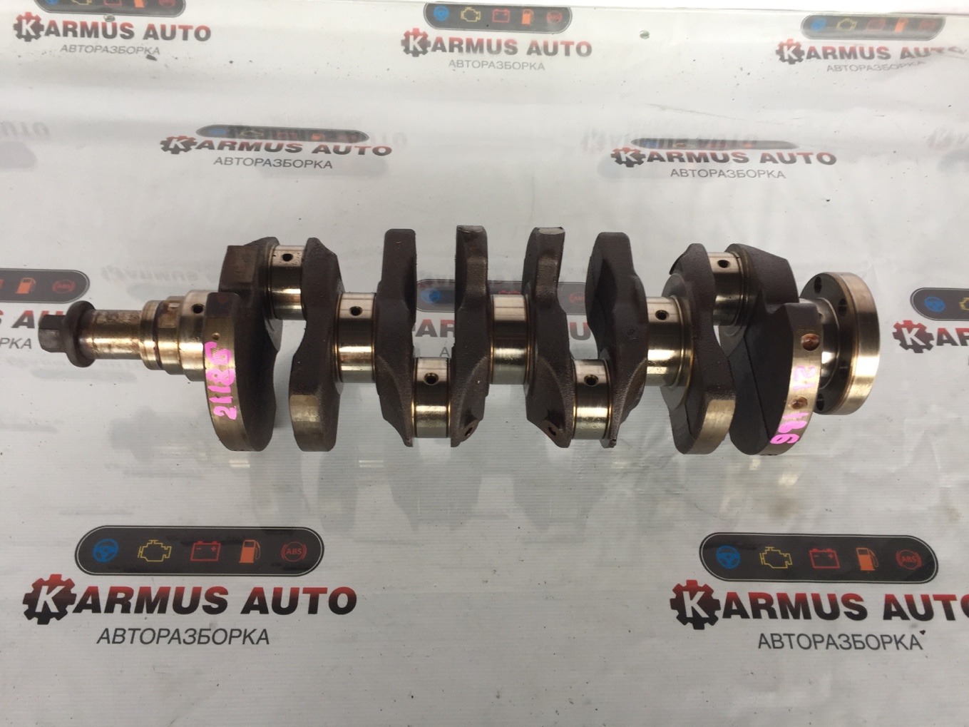 Коленвал Mazda Premacy CP8W Коленвал Mazda Premacy CP8W