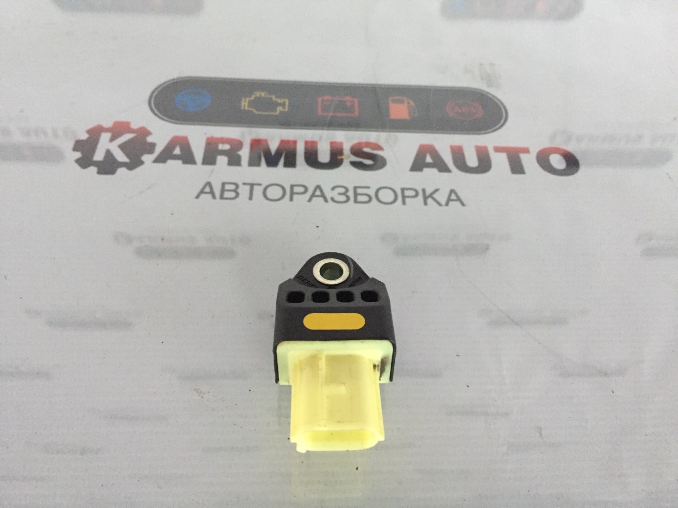 Датчик airbag Lexus Gs450H GWL10 2GRFXE 2012 задний правый Датчик airbag Lexus Gs450H GWL10 2G
