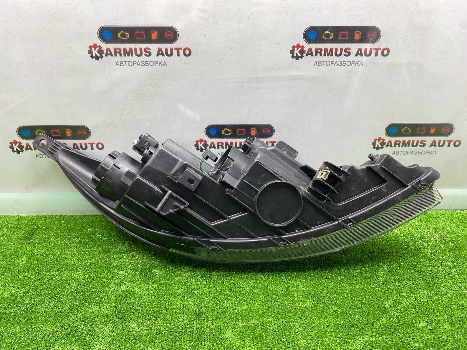 Фара левая Sportage SL D4FD